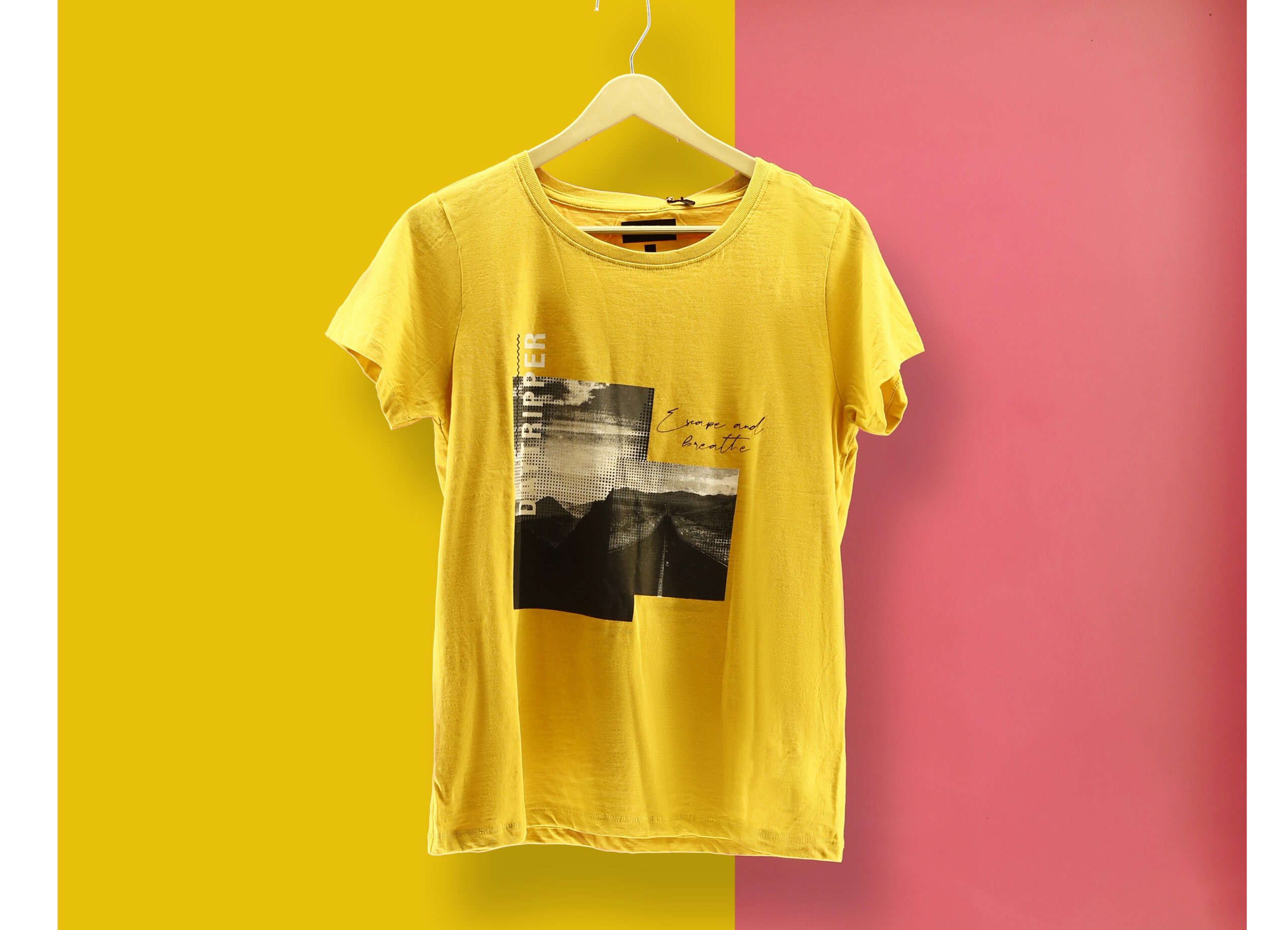 2024年レディースファッション福袋 graphic-tshirt-trendy-design- トップス