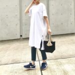 丈長Tシャツの魅力と着こなし術★体型カバーも叶える万能トップスのすべて