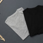 ベーシックなクルーネックTシャツとは？